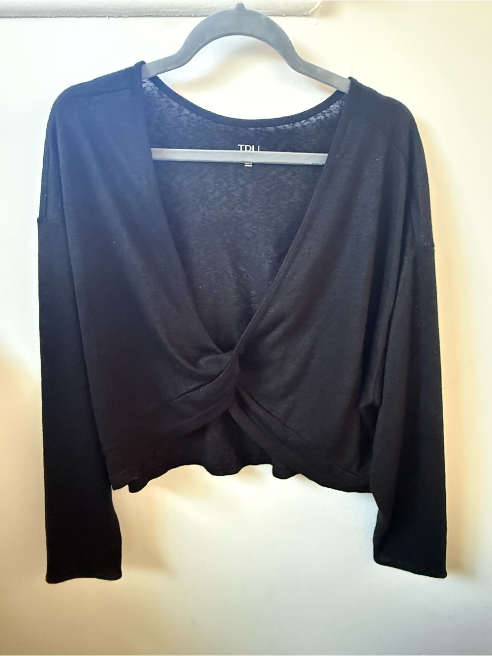 NWOT TORRID Tru Women's Black Twist-Front Long Sleeve Top